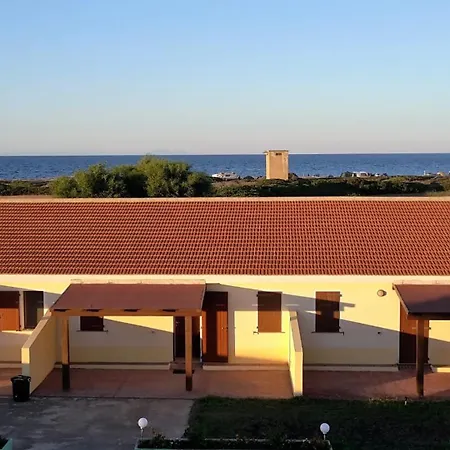 Le Casette Di Punta D Elice בית חווה